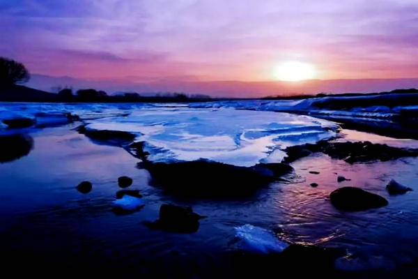 巴音布鲁克镇冬天的生活,巴音郭楞自治州和静县冬天