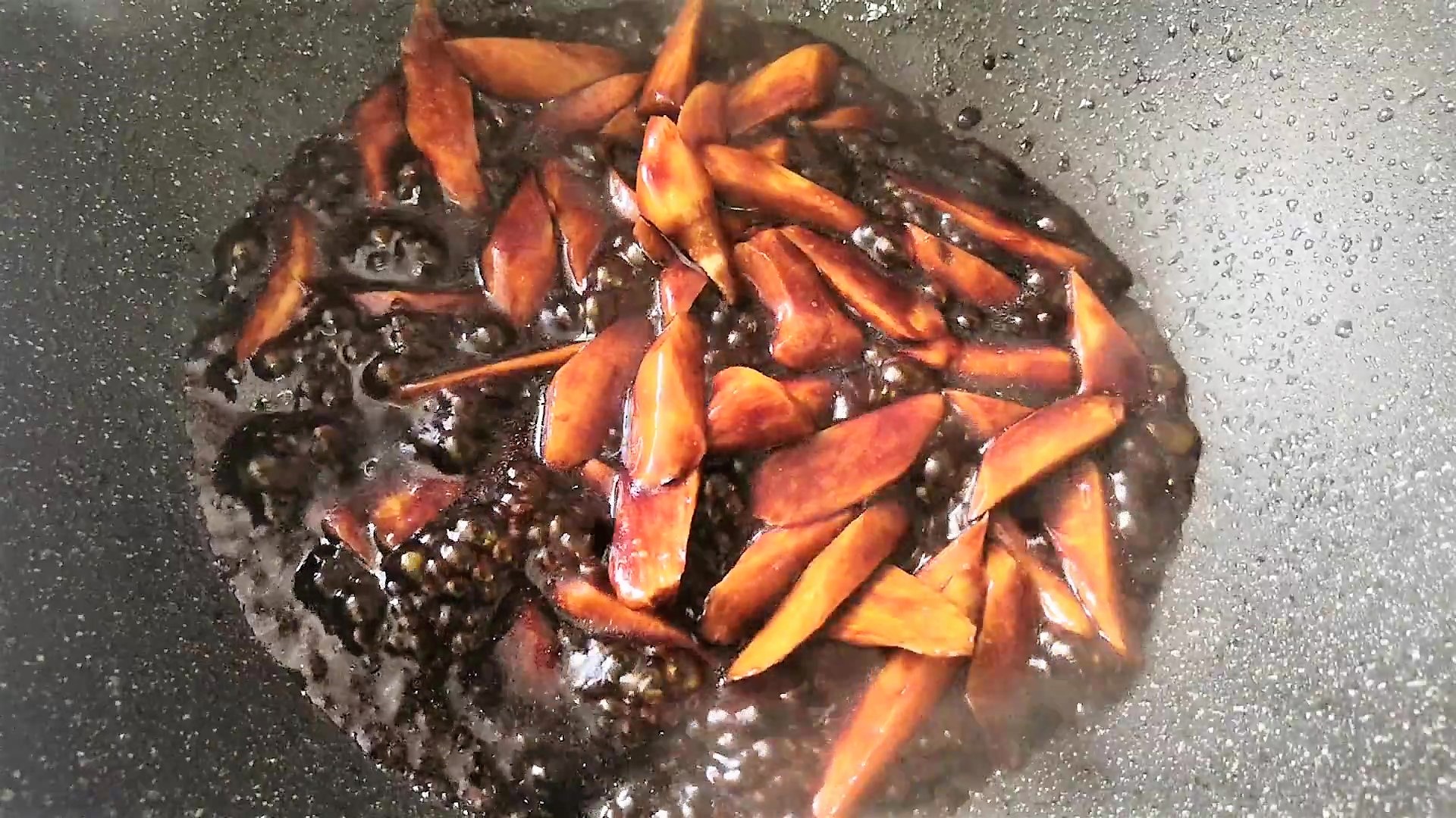 茭白怎么做美味下饭适合孩子吃,油焖茭白的做法最正宗的做法