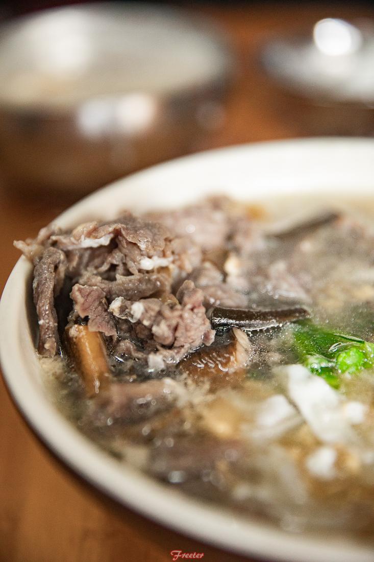 西门老街19元一碗的牛肉海鲜面，虽贵但好吃到勾魂