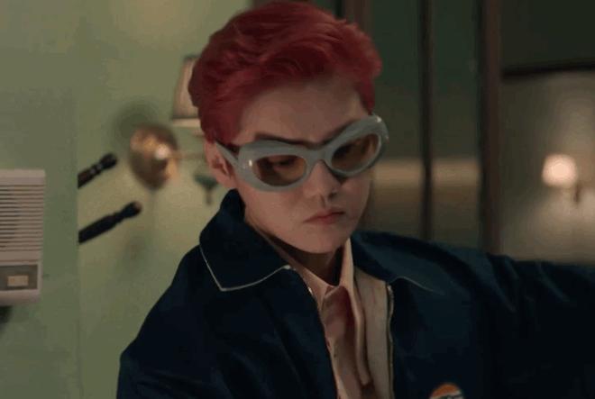 鹿晗脸部发福,鹿晗久违晒照造型梦回少年时期