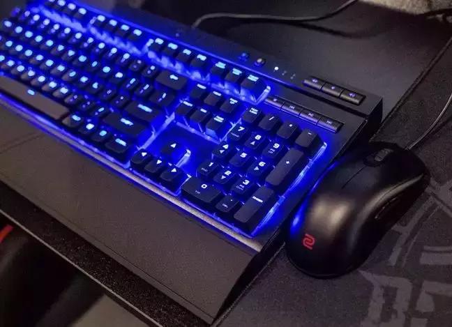 摩都推荐队友们，再给我2分钟，我先去分个手