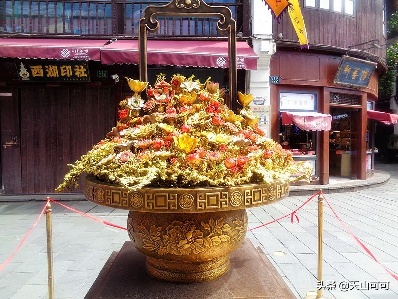 杭州的知名古街南宋御街,来杭州一定要来千年古道南宋御街