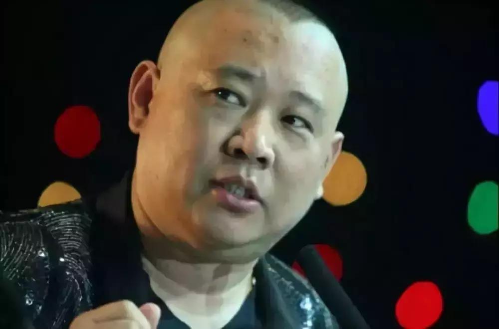 郭德纲嫉恶如仇的采访完整版,侯耀文说郭德纲嫉恶如仇原视频