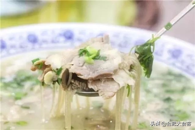 在合肥抖腿取暖的季节，全靠这些羊肉馆子续命