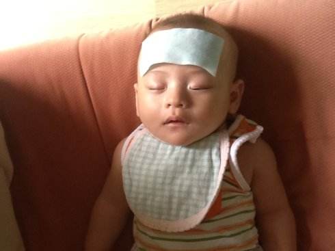 怎么判断买回来的奶粉不是假奶粉,真奶粉和假奶粉的区别