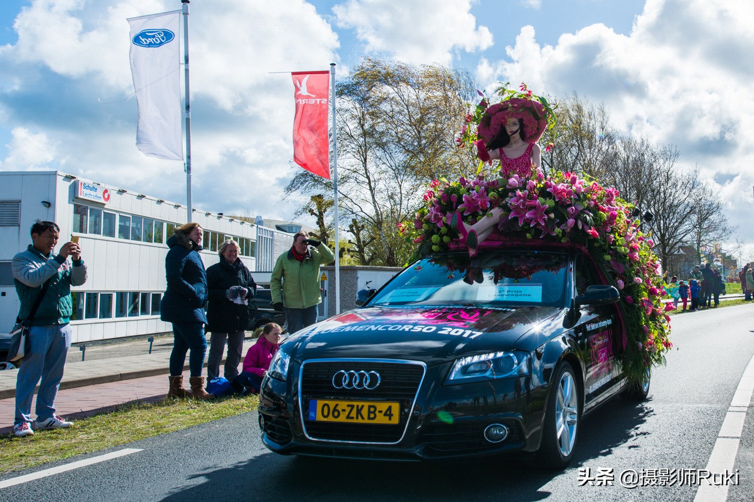 关于摄影的工作有哪些,摄影是一个浪漫的职业