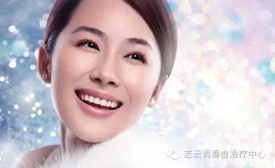 脸上痘痘的正确处理方法,脸上长白头小痘痘怎么护理