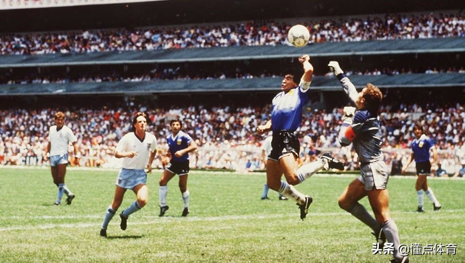 足球100个难忘瞬间,十大足球难忘瞬间