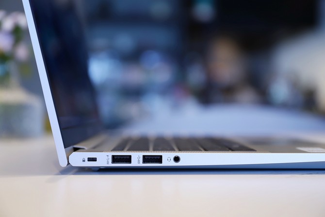 1kg以内超轻薄笔记本1035g1,1kg左右的轻薄本