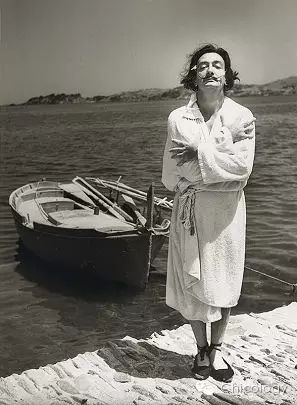 活在梦境的现实世界