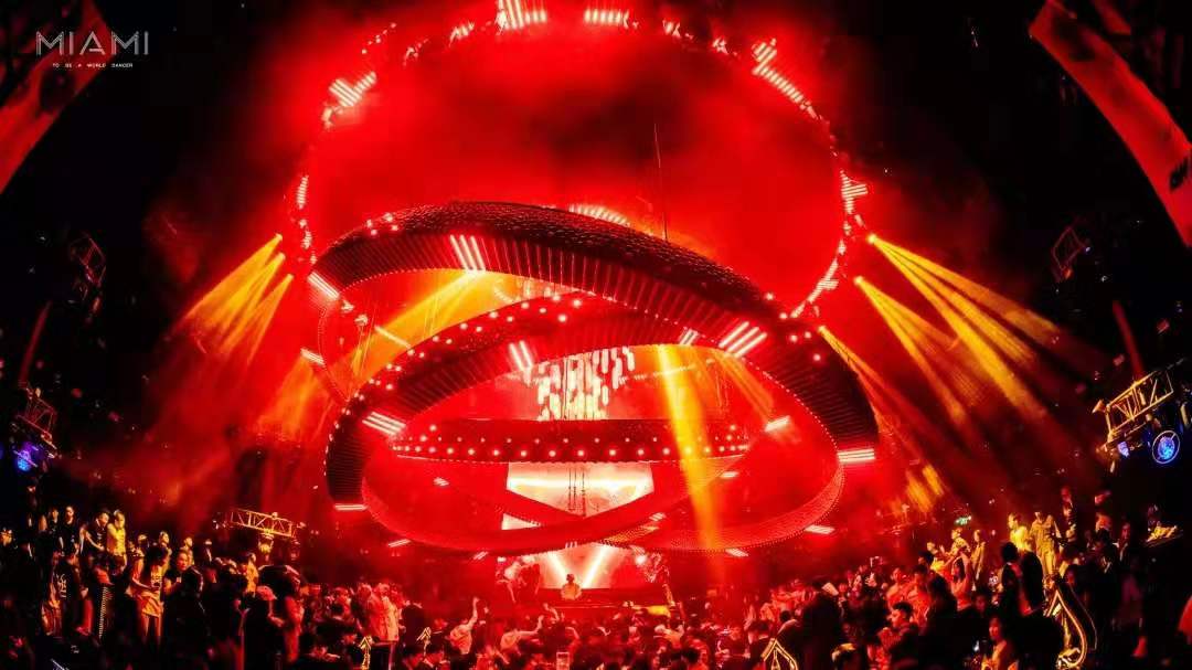 厦门最大酒吧——Miami迈阿密酒吧