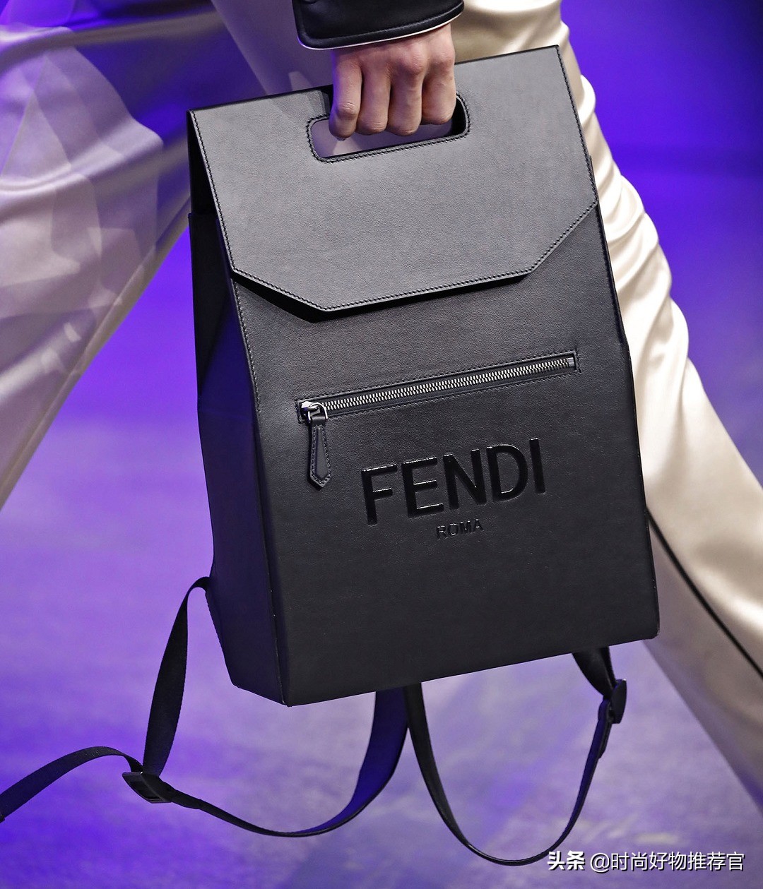 一周新包|古驰哆啦A梦手袋,LV托特包,缪缪绗缝包等