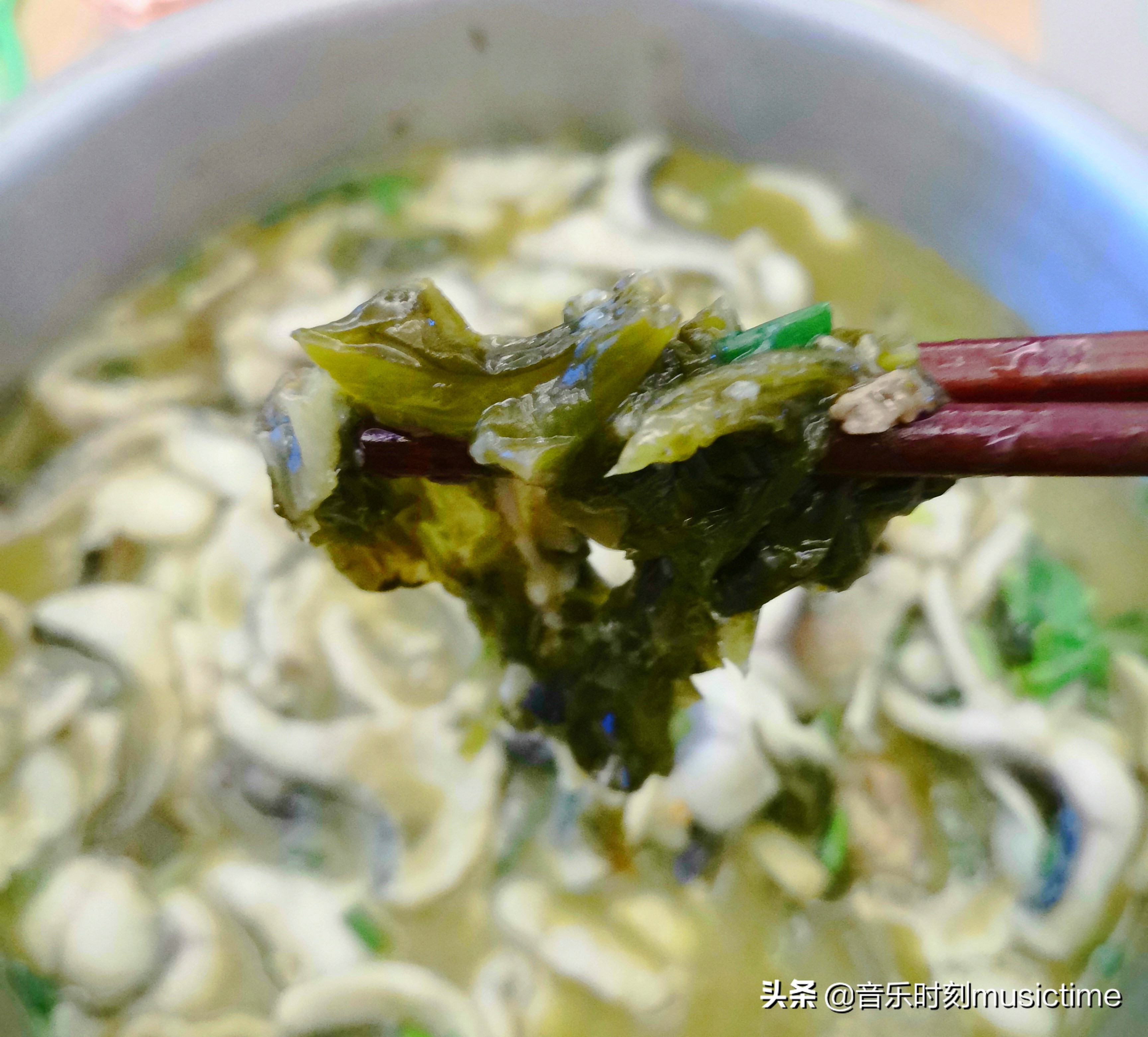 简单的酸菜鱼做法不用草鱼,家常酸菜鱼制作教程快上手试试吧