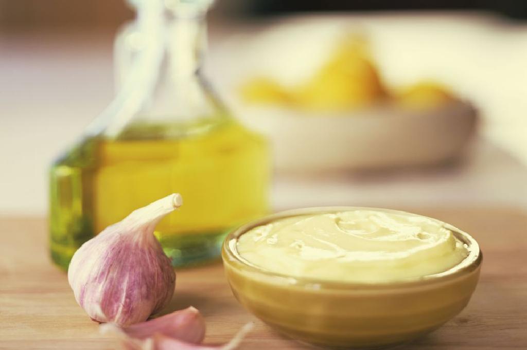 想吃咸鸭蛋不用油怎么做,想吃剁椒酱不用出去买教你在家做