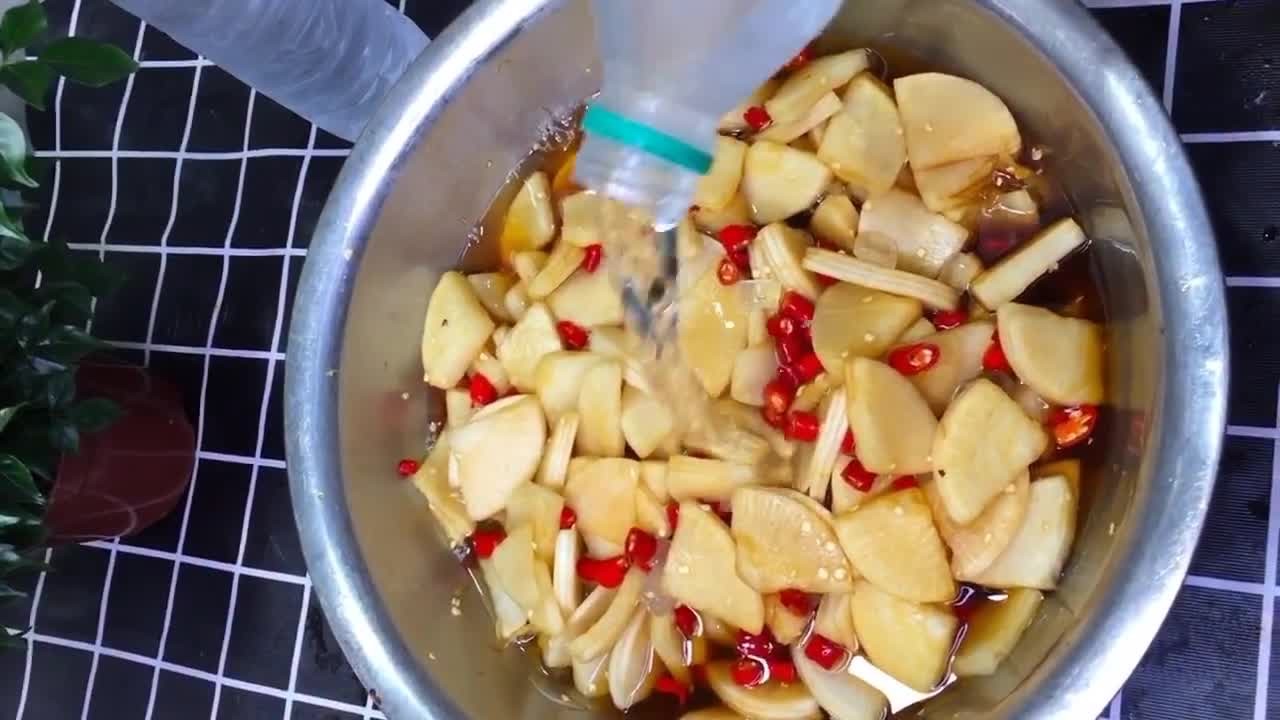 萝卜泡菜酸甜没有小米辣,萝卜泡菜怎么腌制好吃脆爽