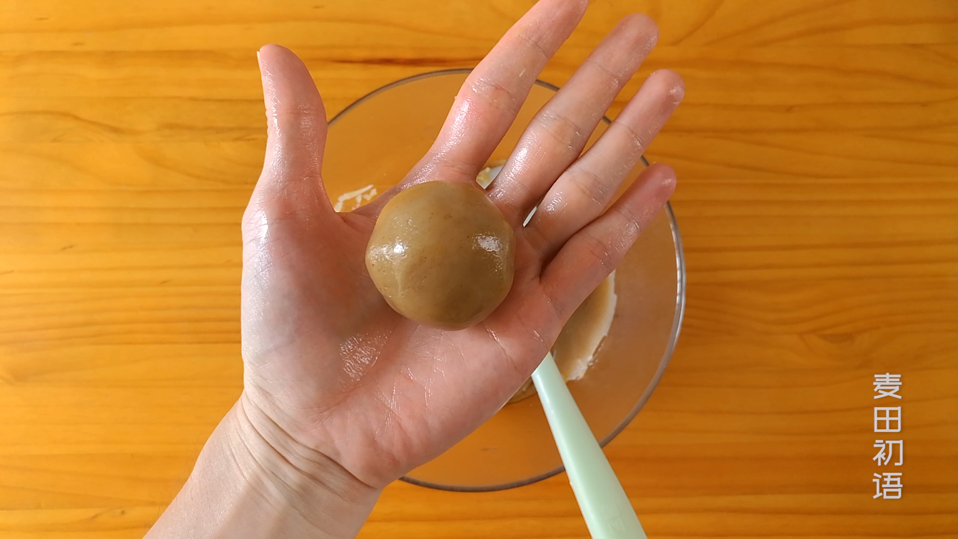 做莲蓉馅怎样做,正宗莲蓉馅怎么做没有麦芽糖