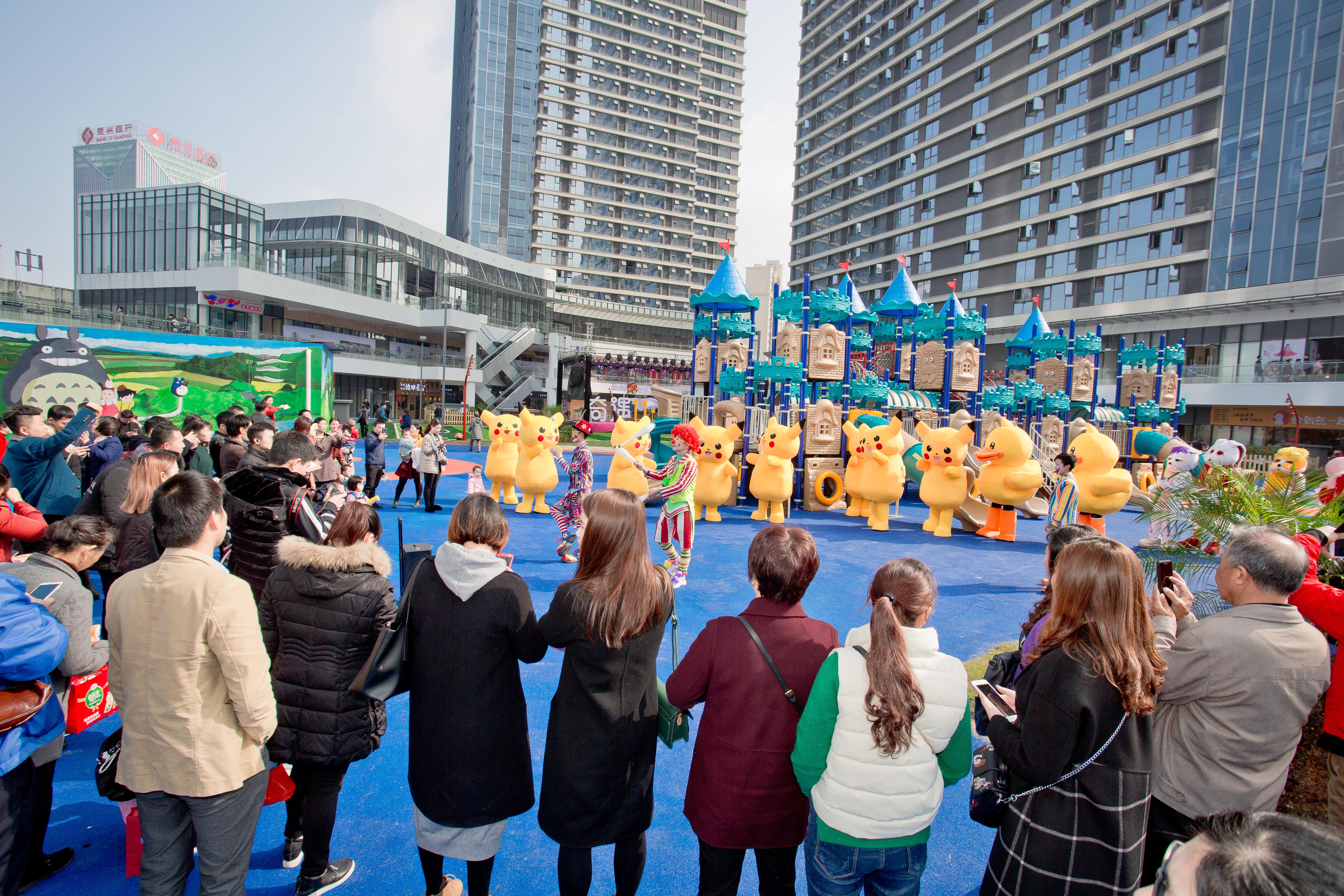 赣州中创花生唐购物广场人气,赣州中创沃尔玛还开吗