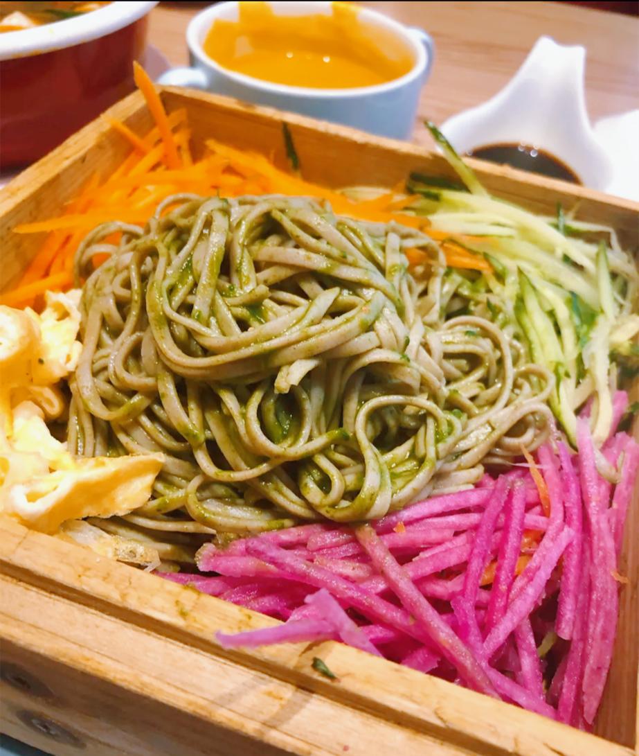 收下这份《夏日凉皮凉面指南》，银川这8家店也太好吃了吧