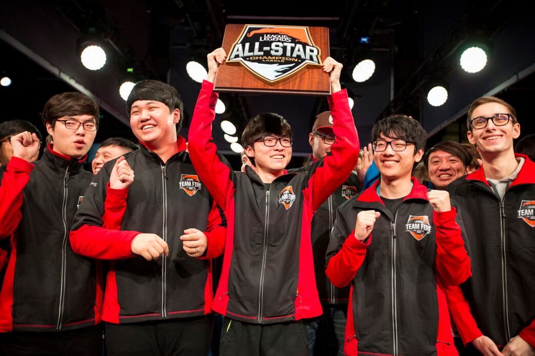 faker今年24岁吗,见证faker十年职业百炼成金