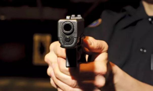 美国警察的三大特点,美国警察为什么这么凶猛