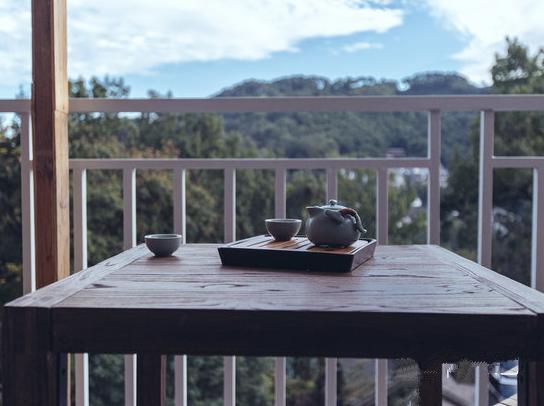 杭州最美民宿落地窗湖景房,杭州最美十大民宿酒店