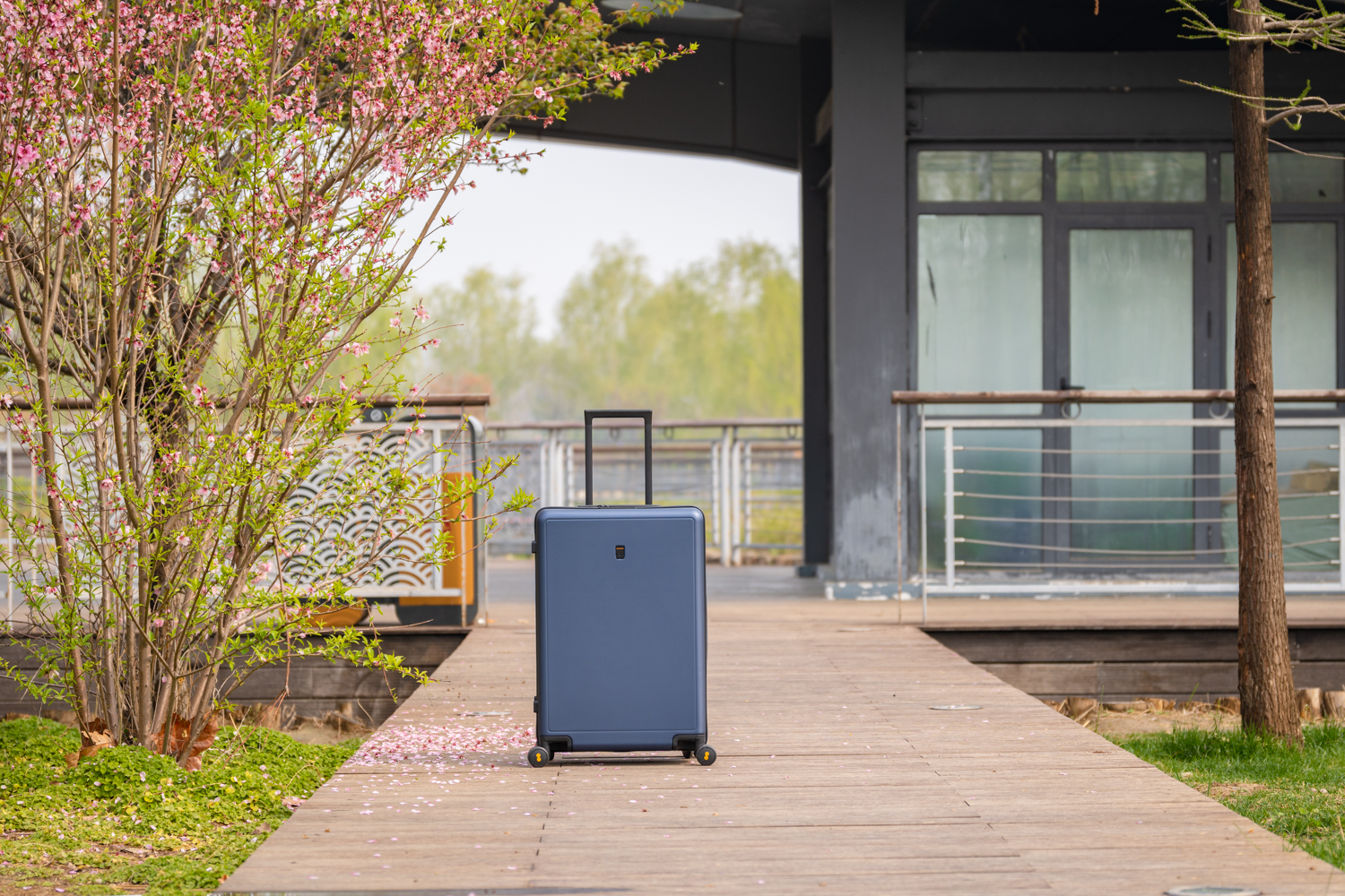 出差旅行必备这款行李箱值得拥有,出差旅行必备高档旅行箱