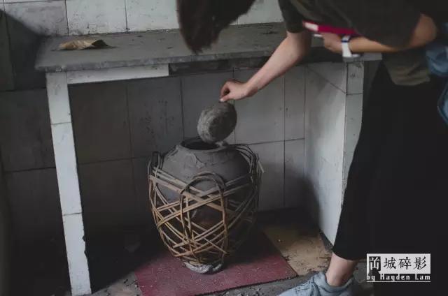 在新会城的中心，有一座时光的废墟