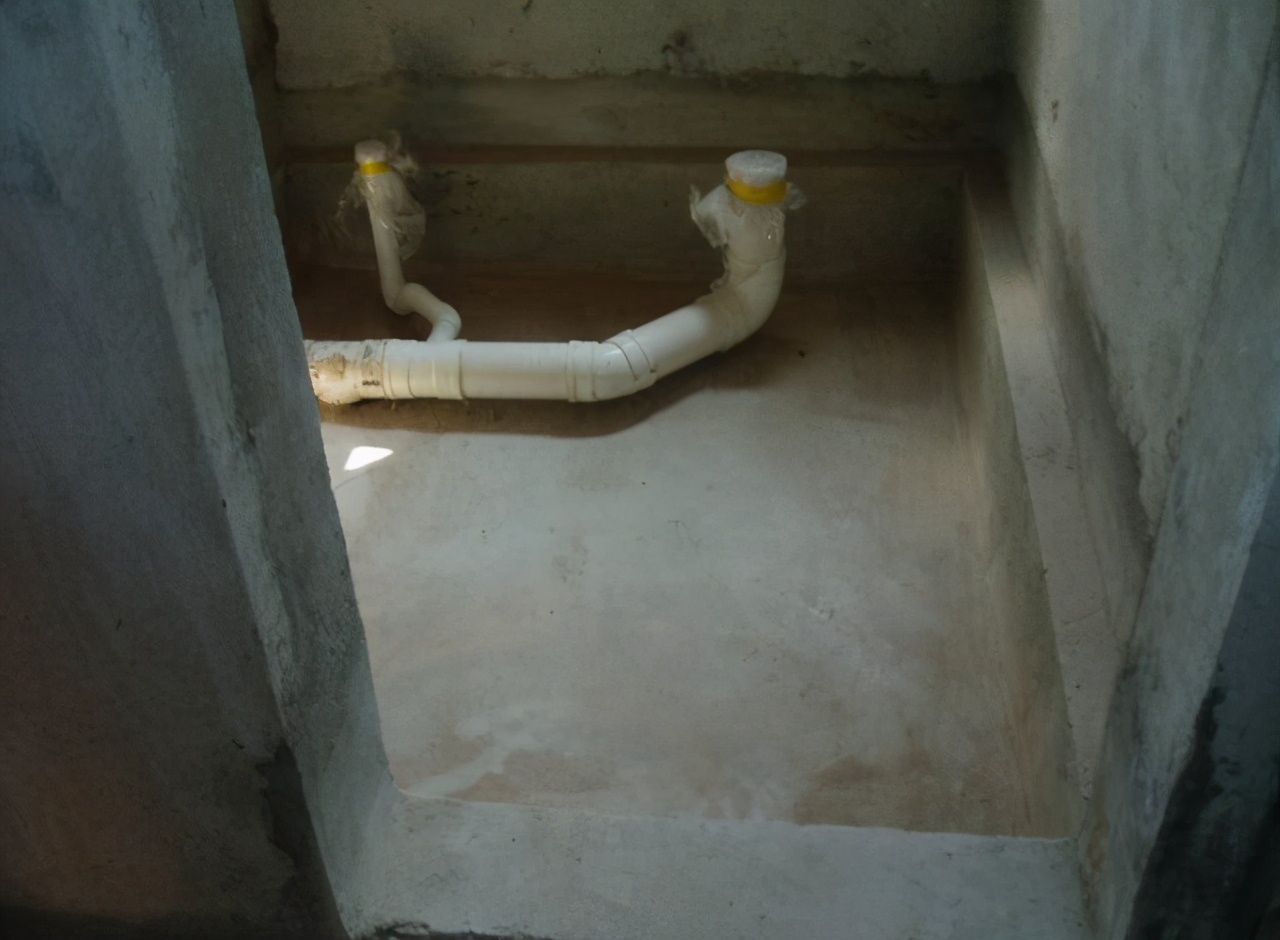 浴室水管漏水找谁修理,浴室水管都漏水怎么修