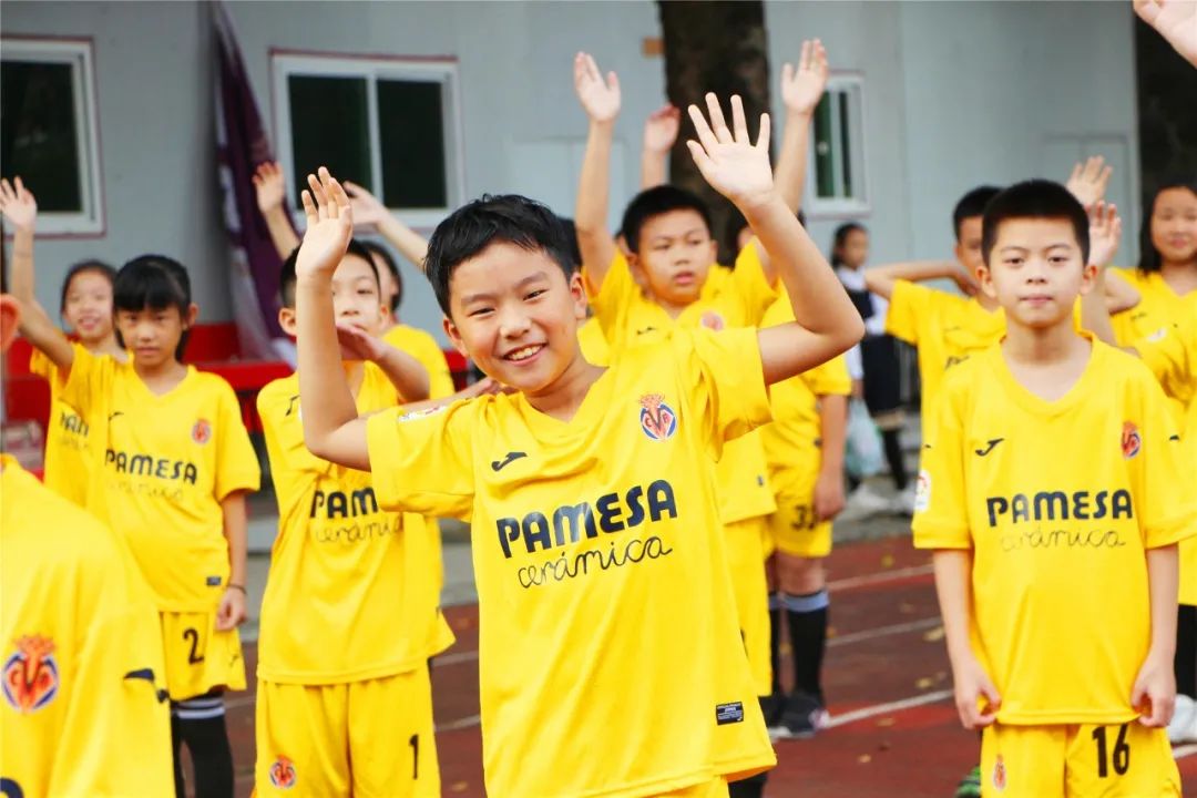 点燃绿茵烽火,绿茵逐梦小学生校园足球联赛