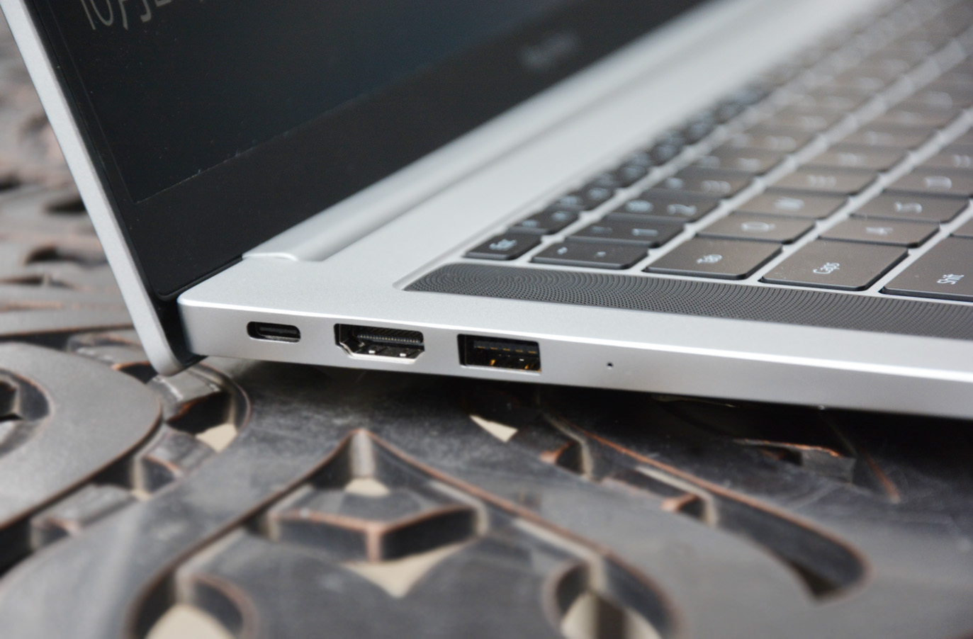 荣耀magicbookpro16集显版生态,荣耀magicbookpro2019款打游戏