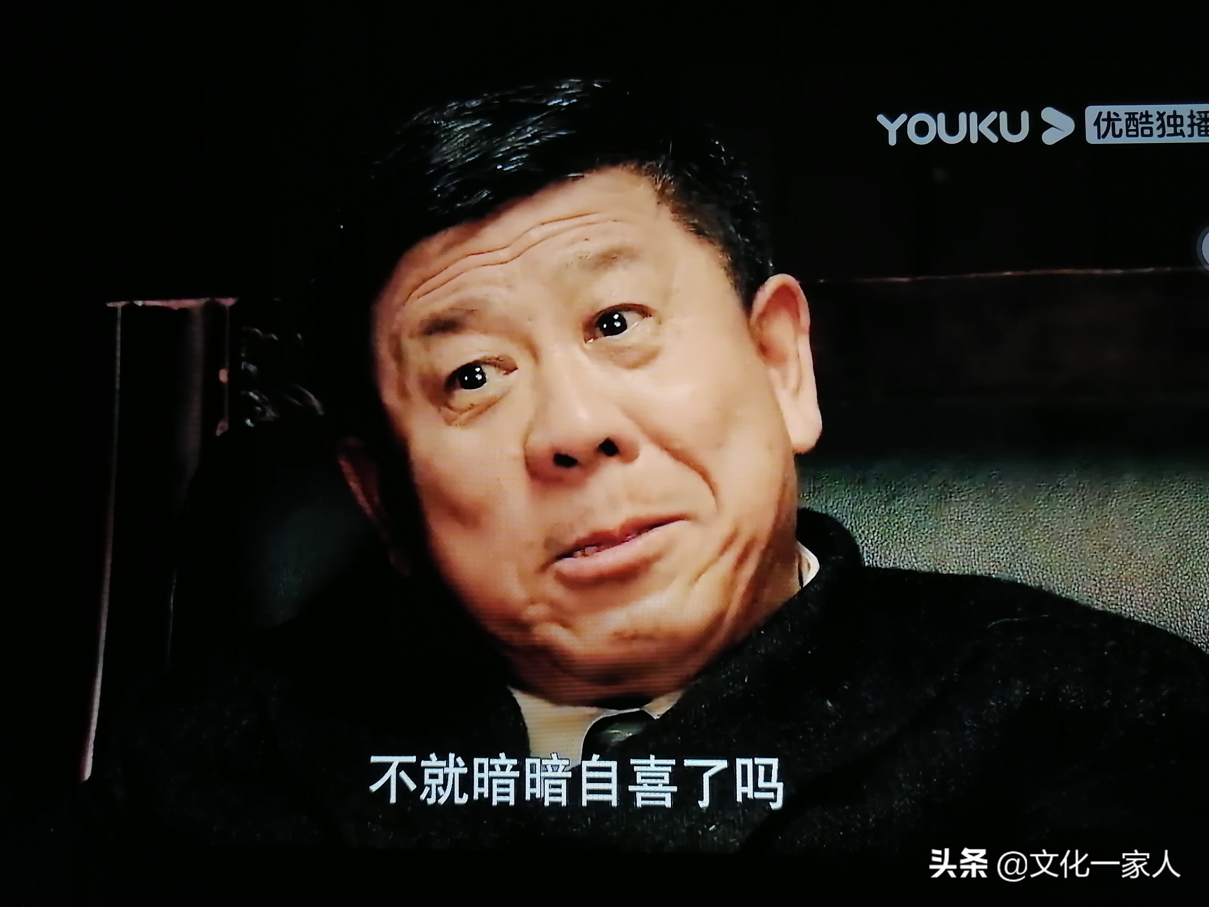 《悬崖》：一场敌中有我，我中有敌，斗智斗勇命悬一线的生死较量