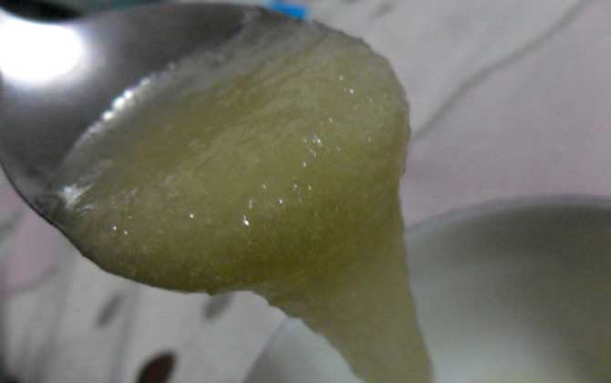 多吃蜂蜜有什么危害,蜂蜜吃多了会怎么样呢