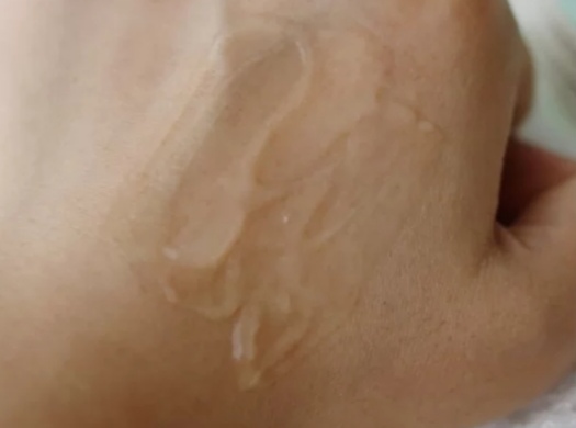 雅顿面霜和珂润面霜哪个好用,夏季面霜保湿不油腻女