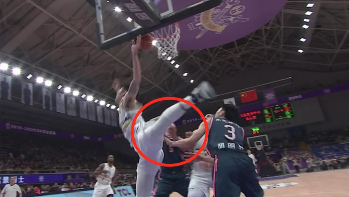 赵睿对北控集锦,北控男篮受伤