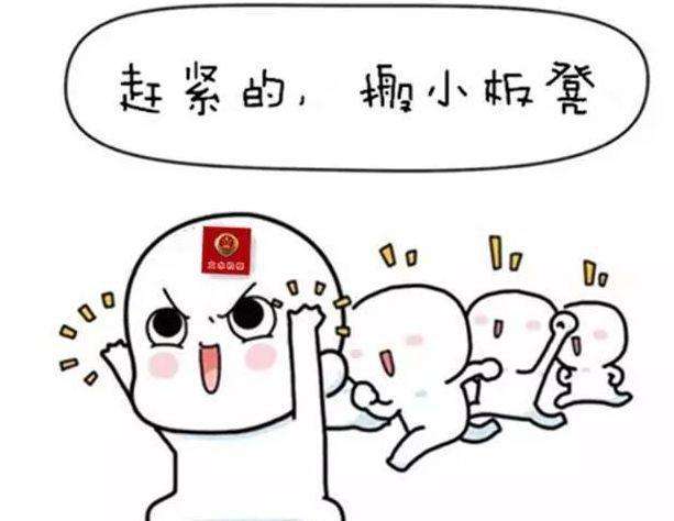副乳里面有硬块要切除吗,副乳在腋窝下存在什么风险