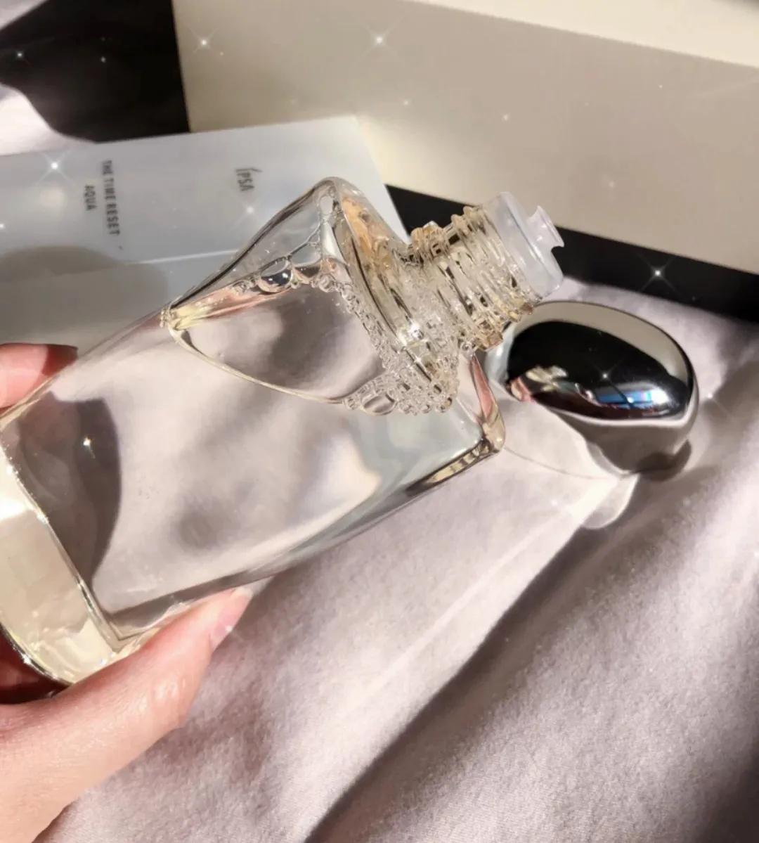 茵芙莎流金水为什么那么多泡沫,茵芙莎流金水有酒精味道