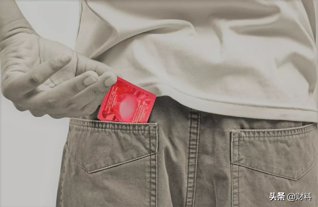 *人用成品**行业前景可观？10年销量翻了4倍，且女性用户居多？