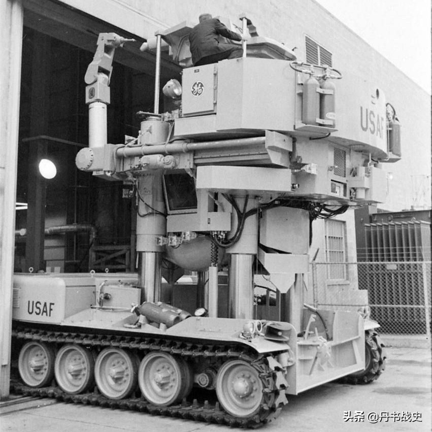 甲壳虫机器人视频,甲壳虫变形机器人