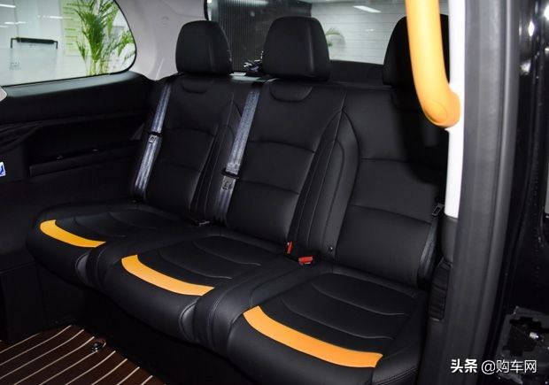 吉利新款出租车,吉利出租车7座布局