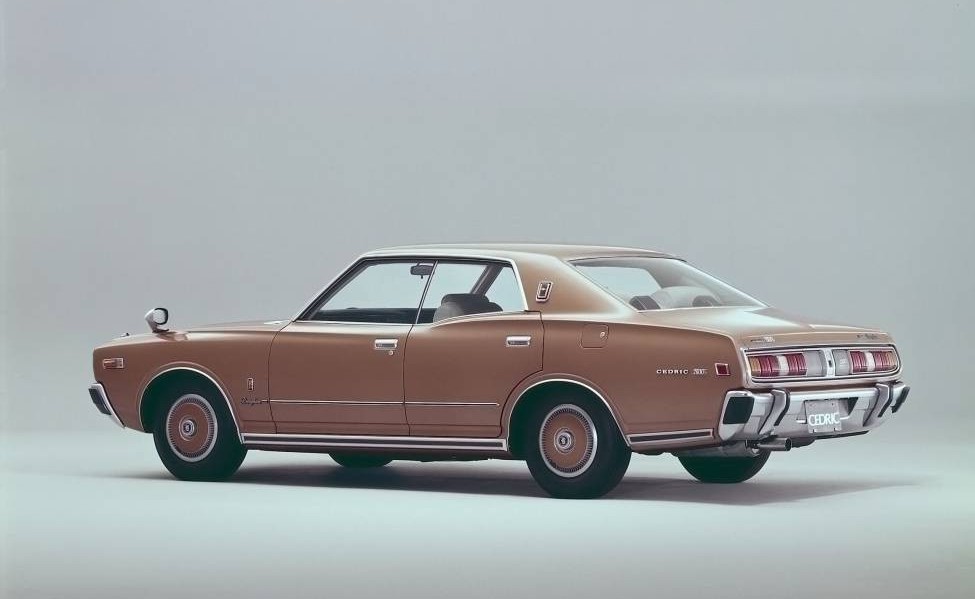 2017款日产天籁公爵vip尊领版2.5,经典车断代史之日产公爵