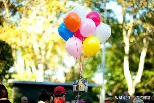 适合个性签名的简短句子,适合做个性签名的句子独特有风格