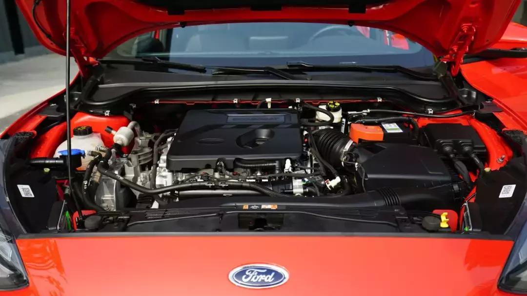 新款福克斯的缺点是啥,新一代福克斯细节讲解