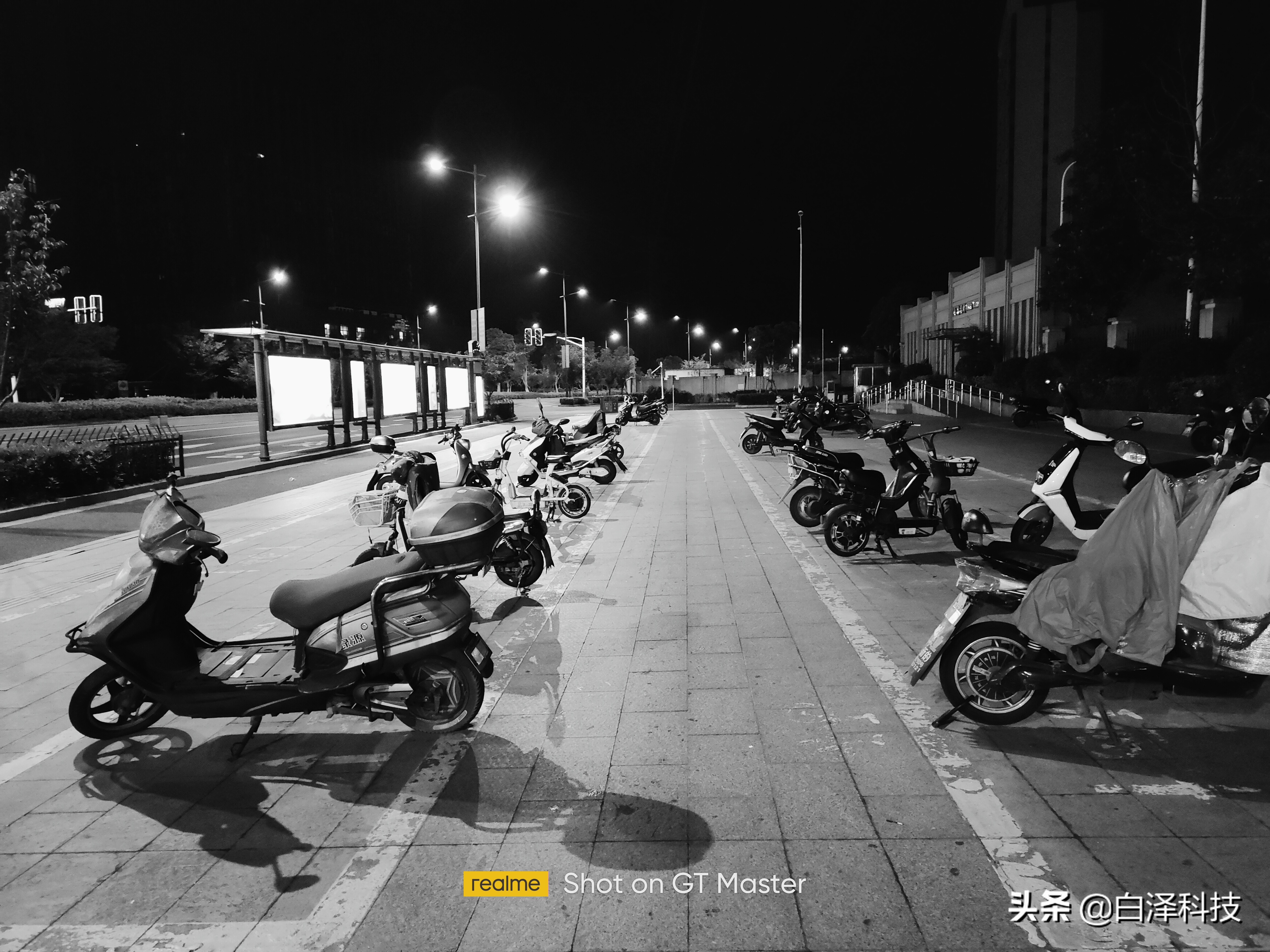 realmegt大师探索版值得入手吗,realmegt大师探索版夜景拍照评测