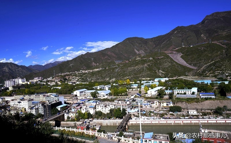 鍒濊鏄岄兘,鍒濋亣瑗胯棌