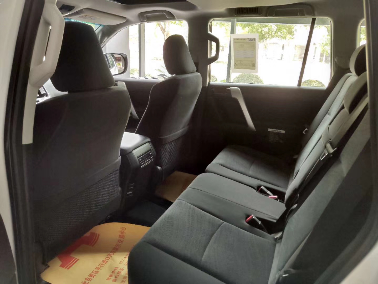 20款丰田霸道4000越野车,丰田霸道3000越野