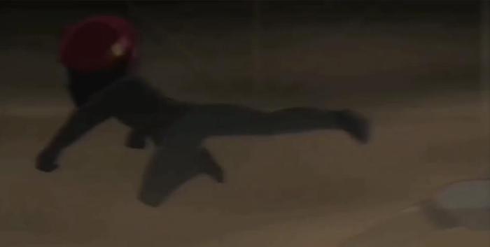 柯南m24绯色的子弹片尾,m24柯南超长预告