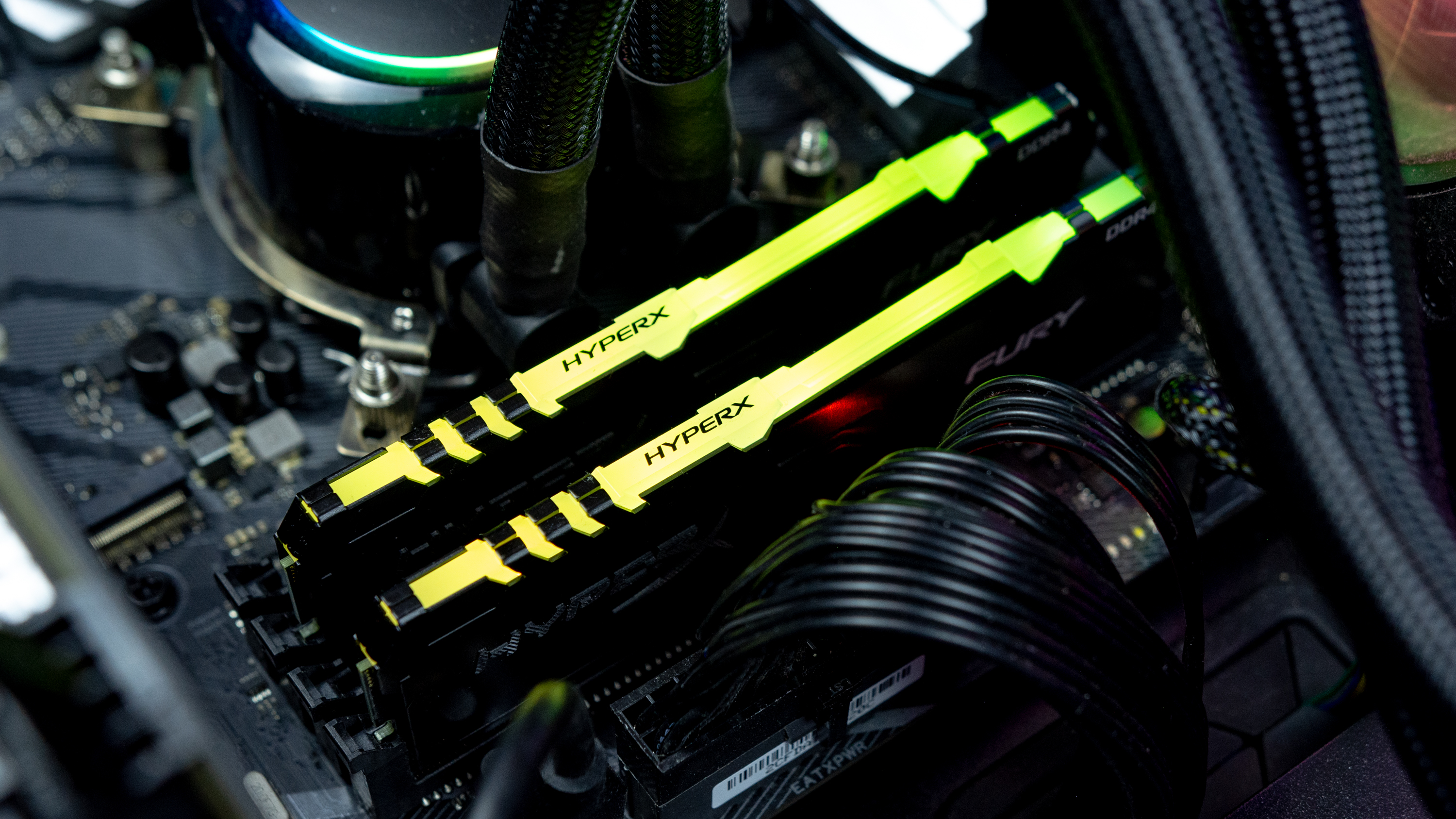 ddr4内存骇客神条,双通道高频内存