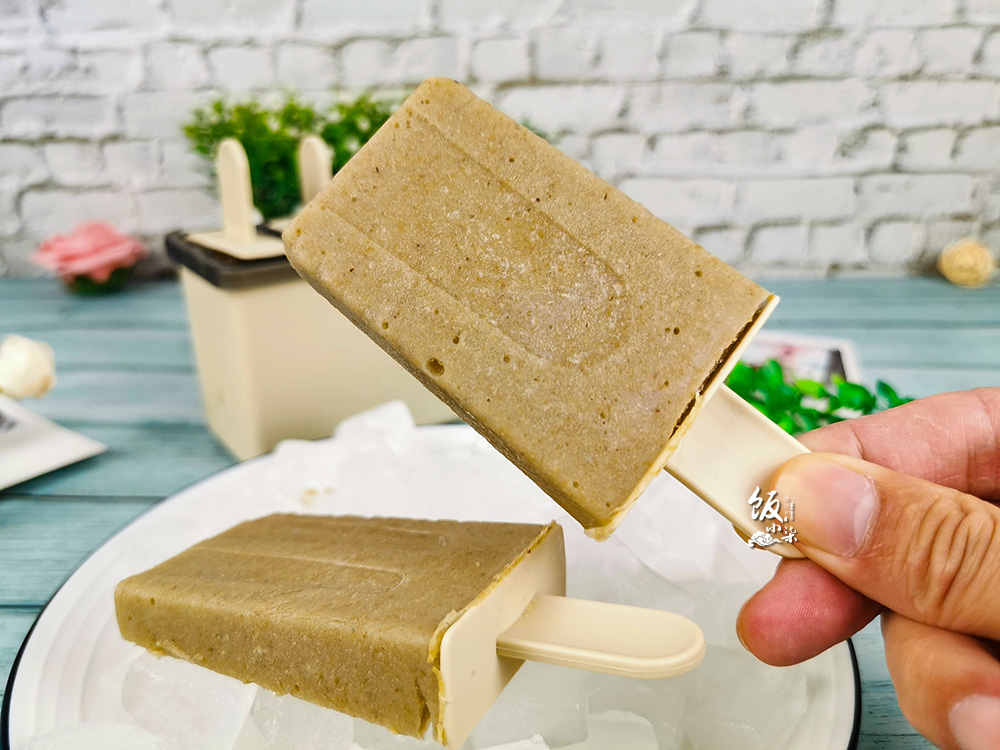 夏天喝冻绿豆汤,不用冰箱冻的绿豆汤