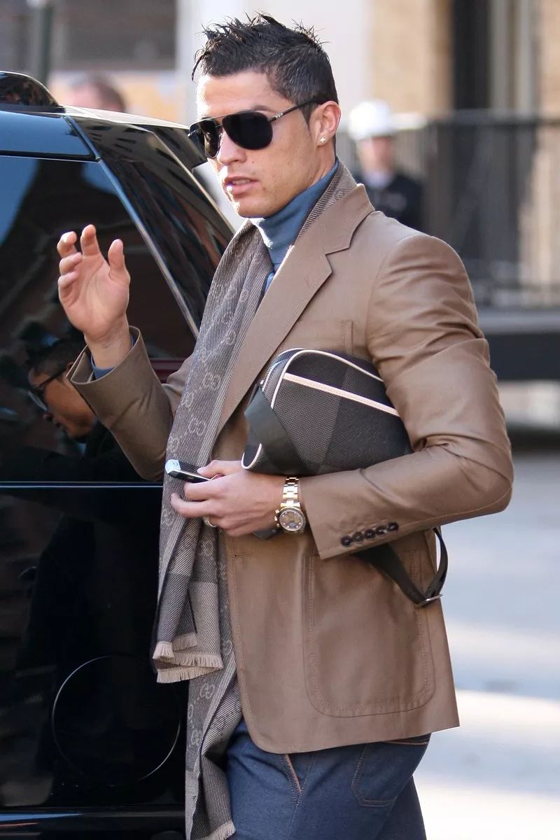 外国人学中国夹包,老外学中国人夹包