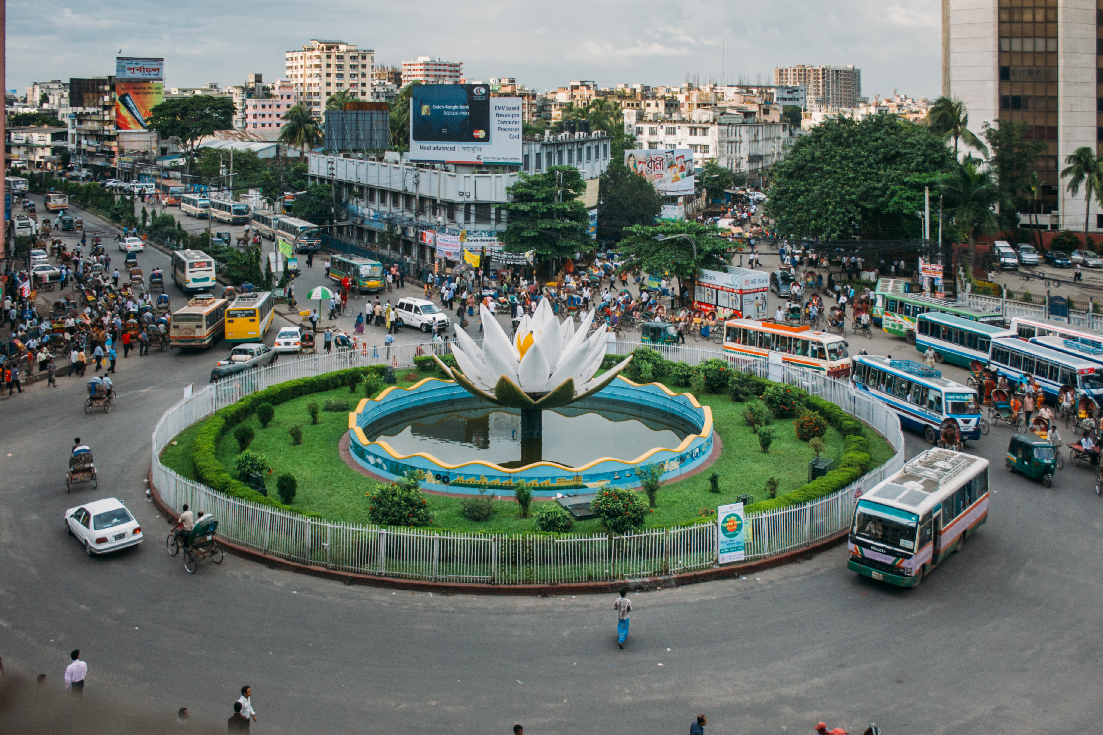 “印度不能接受！”经济被孟加拉强势逆袭，印专家口不服心更不服